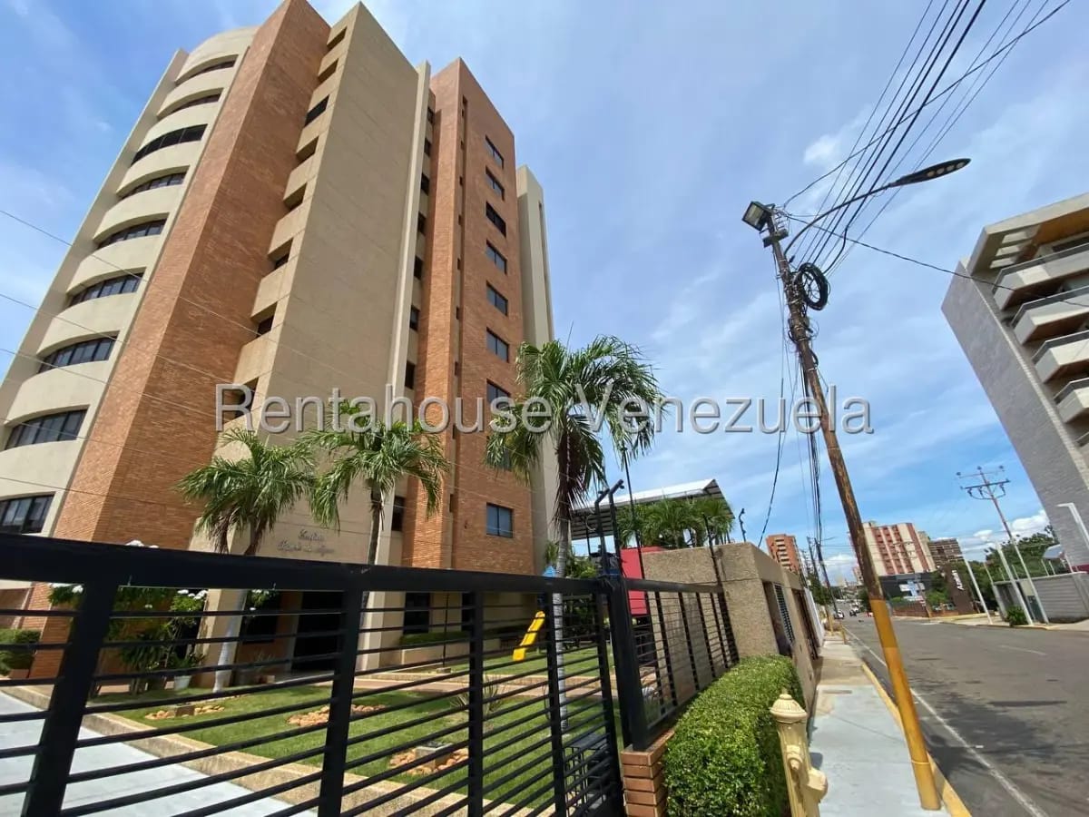 APARTAMENTO EN ALQUILER EN SECTOR BELLAS ARTES