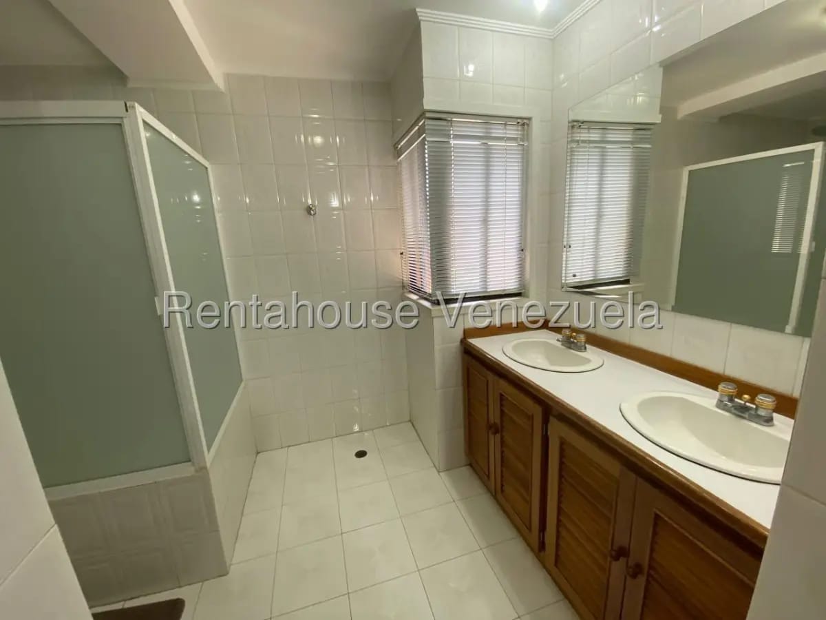 APARTAMENTO EN ALQUILER EN SECTOR BELLAS ARTES - 16