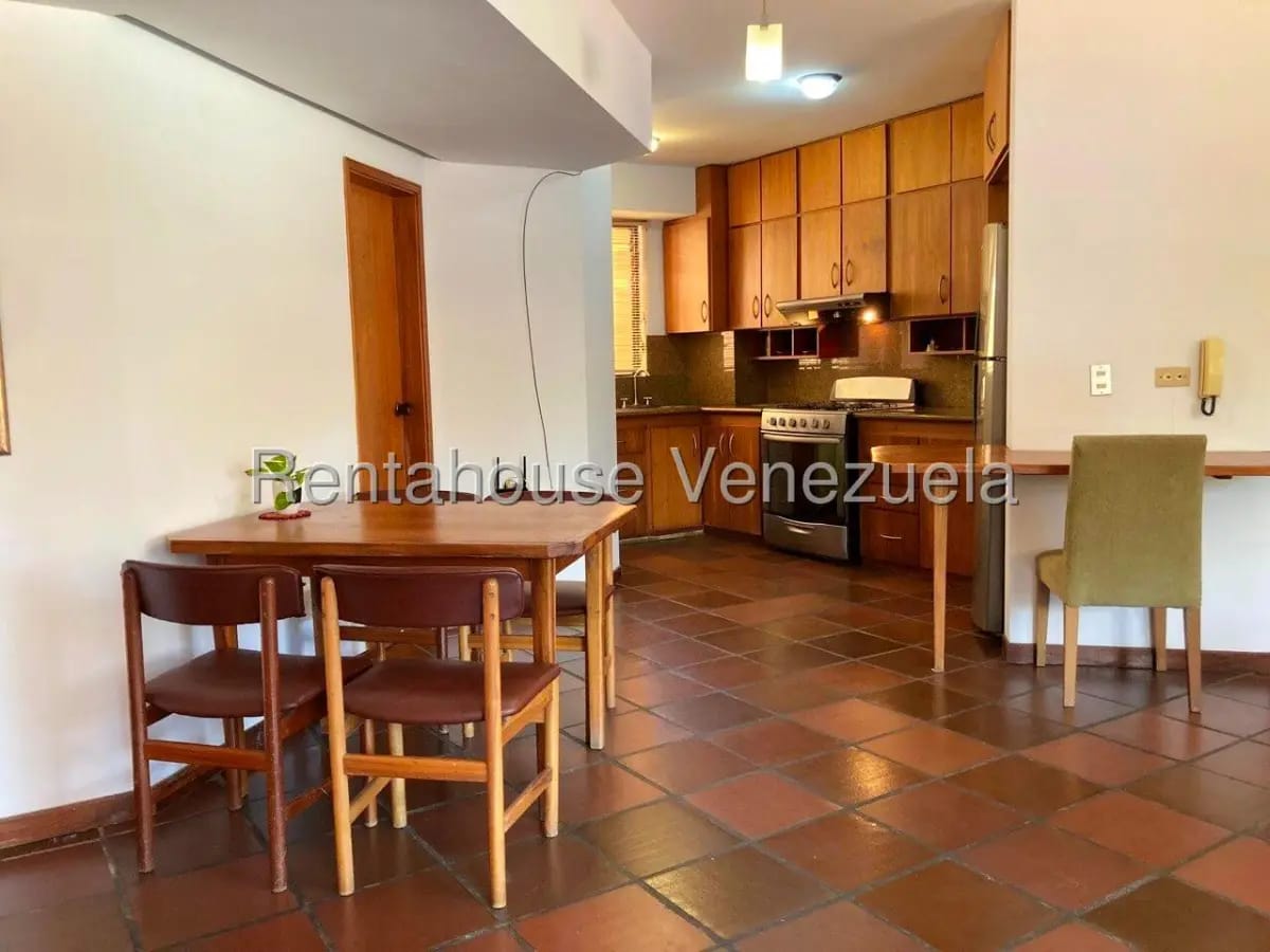 APARTAMENTO EN ALQUILER EN LA LAGO - 4
