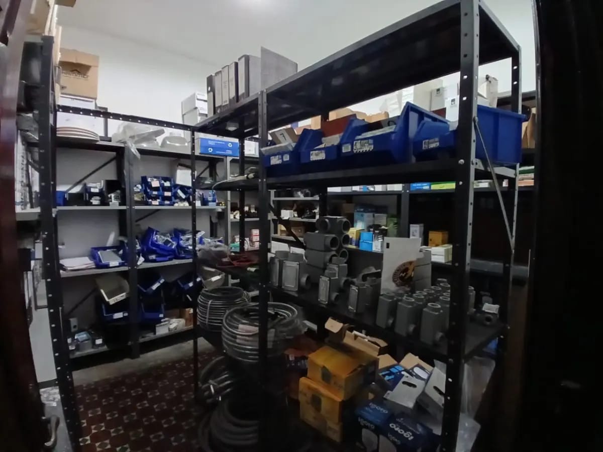 Local Comercial y apartamento los dos en un mismo lugar - 2