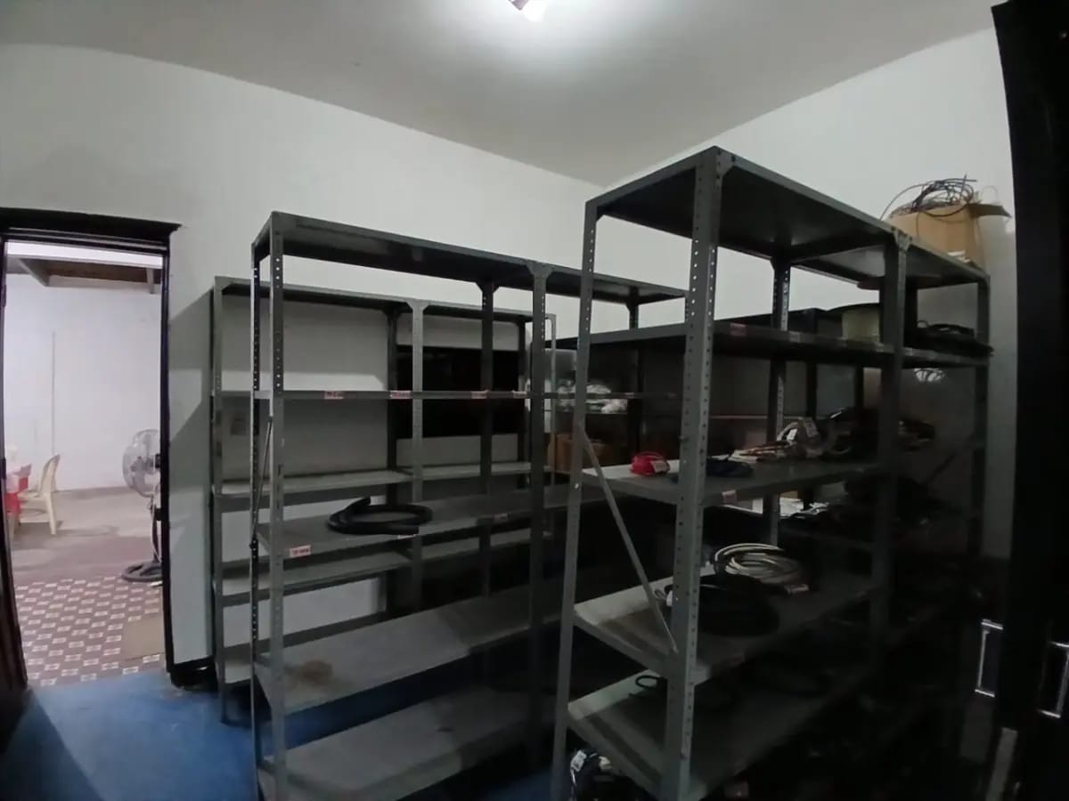 Local Comercial y apartamento los dos en un mismo lugar - 3