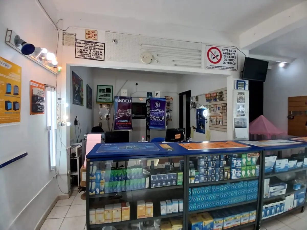 Local Comercial y apartamento los dos en un mismo lugar - 6