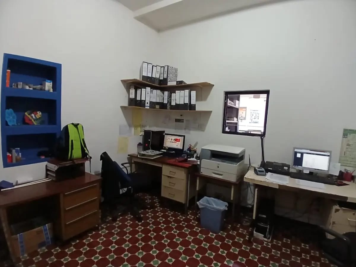 Local Comercial y apartamento los dos en un mismo lugar - 8
