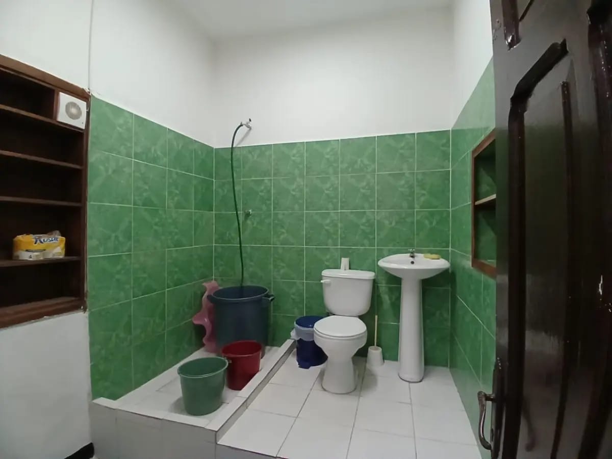Local Comercial y apartamento los dos en un mismo lugar - 14