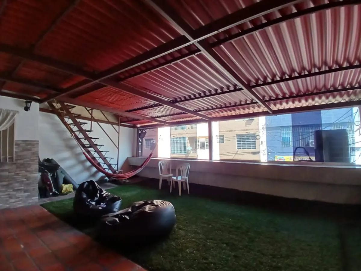 Local Comercial y apartamento los dos en un mismo lugar - 15