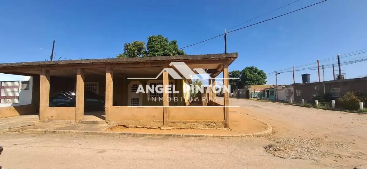 CASA EN VENTA EN SIERRA MAESTRA SAN FRANCISCO VENEZUELA API 8541 - 6