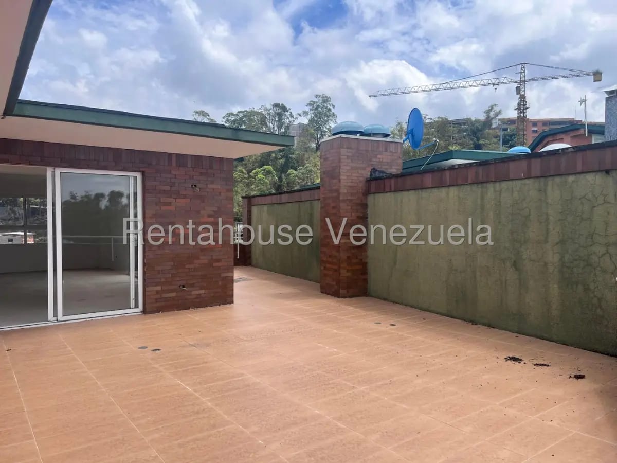Amplio y A Estrenar Apartamento Dúplex En Venta Llano Alto, Carrizal Altos MIrandinos - 13