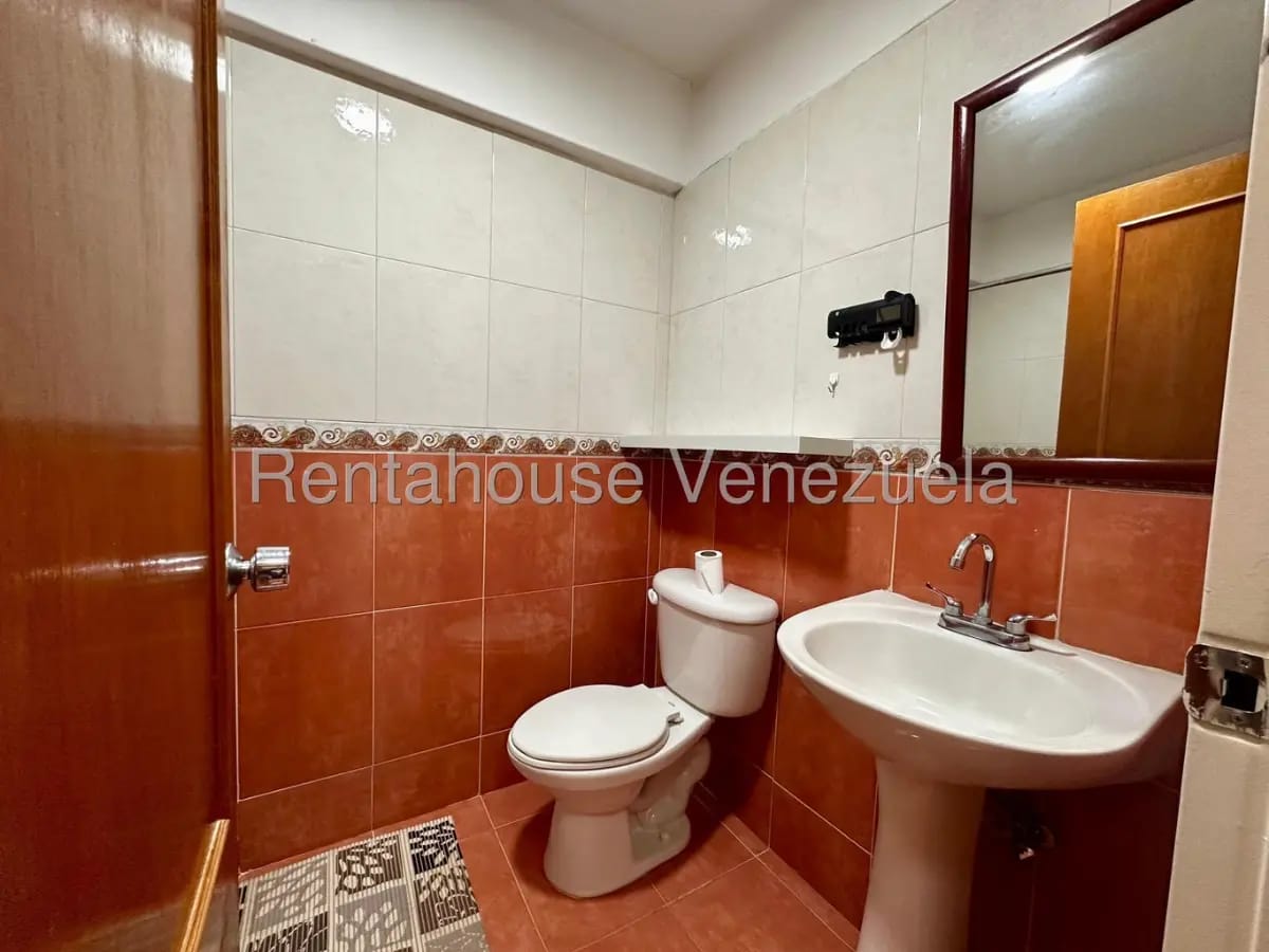 Bello y Agradable Apartamento en Venta Llano Alto, Altos Mirandino en Urb. Privada. - 4