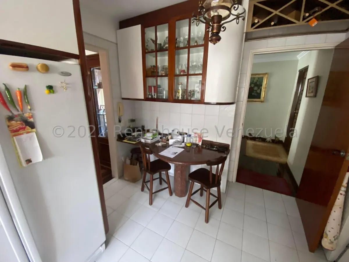 Amplio y Diafano Apartamento En Venta Los Caobos, Caracas. 1 Apartamento por Piso - 6