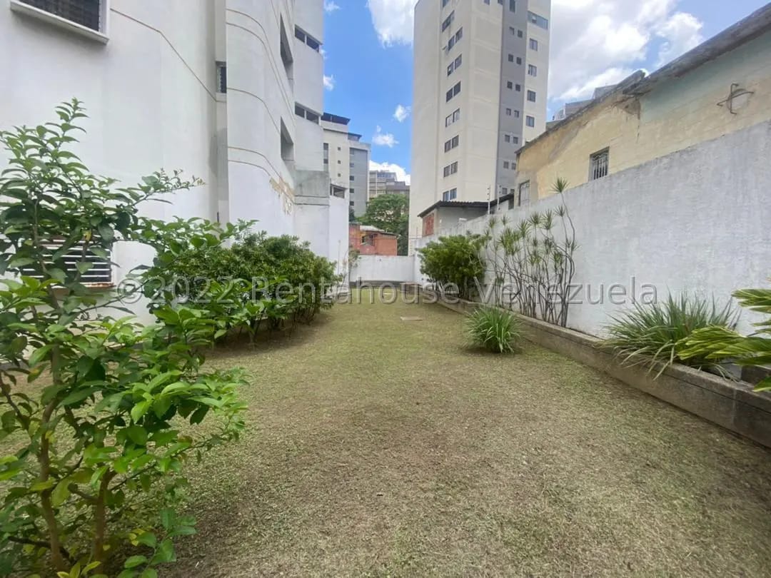 Amplio y Diafano Apartamento En Venta Los Caobos, Caracas. 1 Apartamento por Piso - 14