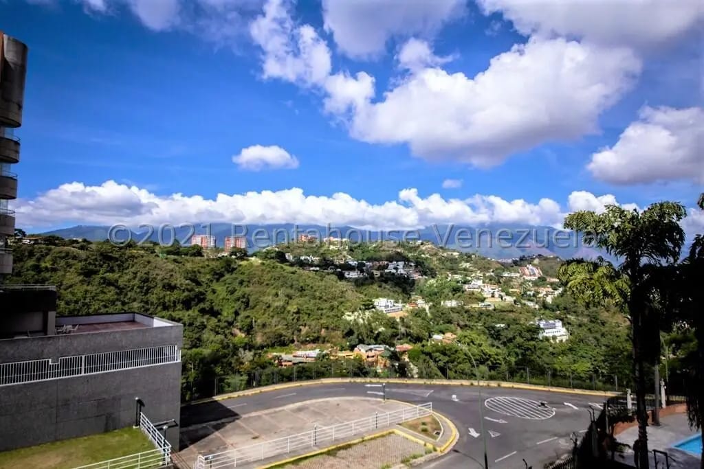 Bello y Cómodo Apartamento en Venta Los Samanes, Caracas - 19