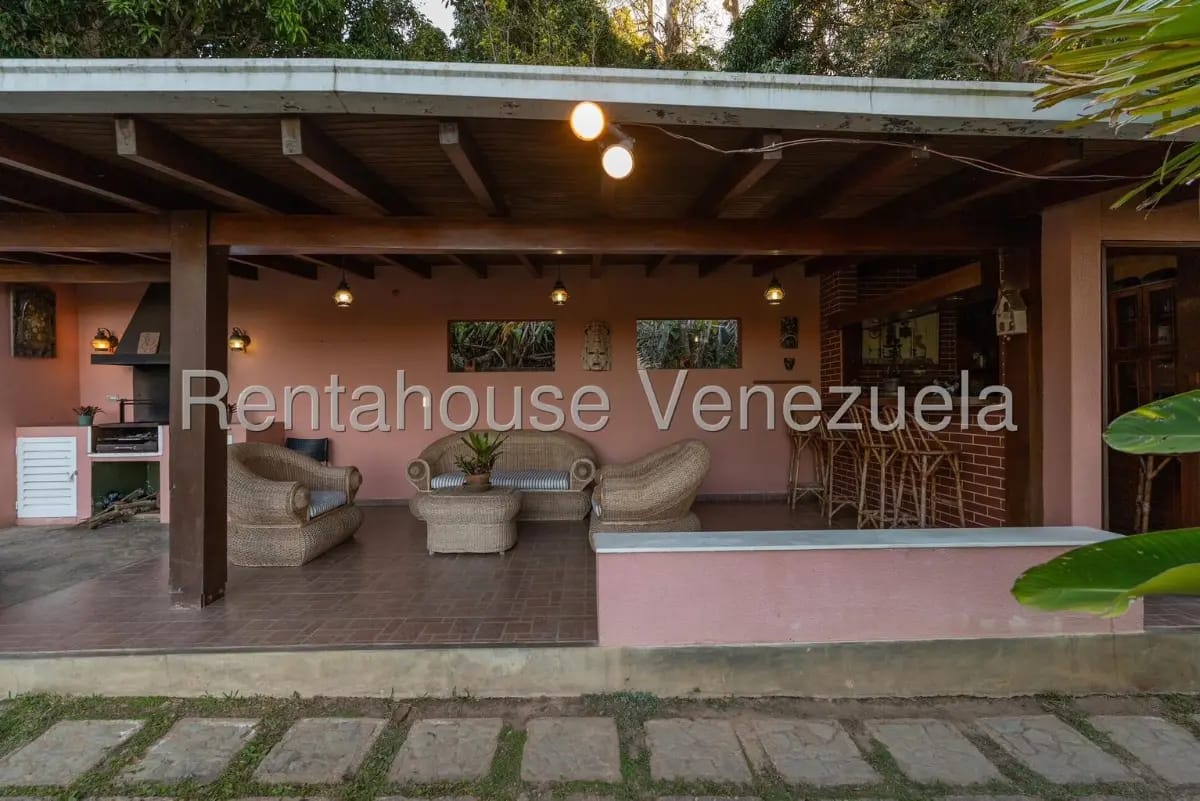 Excelente y Amplia Casa En Venta El Placer, Caracas con Increible Vista Panoramica - 5