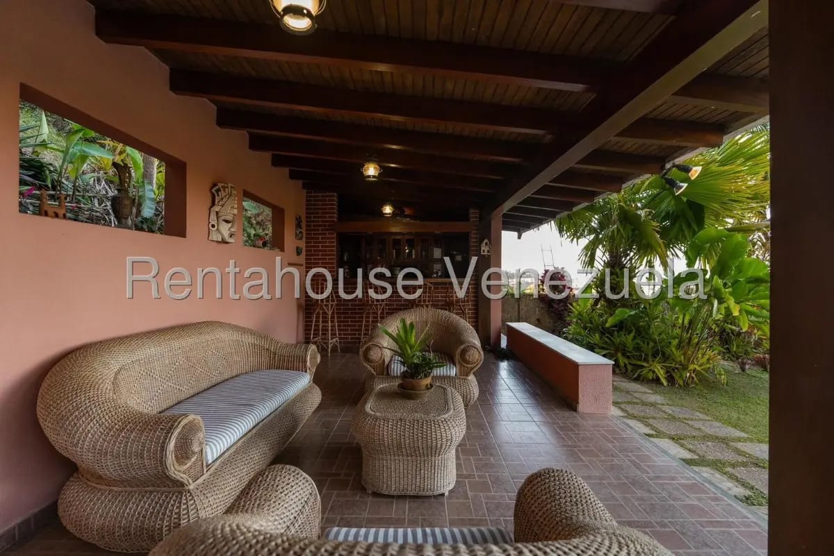 Excelente y Amplia Casa En Venta El Placer, Caracas con Increible Vista Panoramica - 6