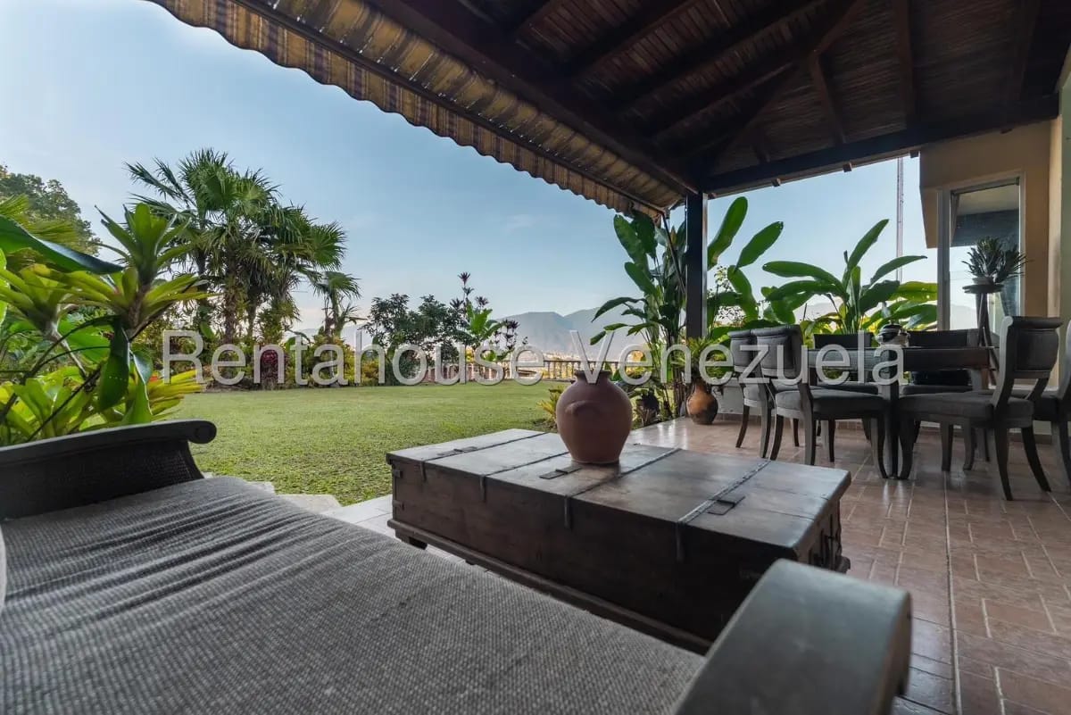 Excelente y Amplia Casa En Venta El Placer, Caracas con Increible Vista Panoramica - 9