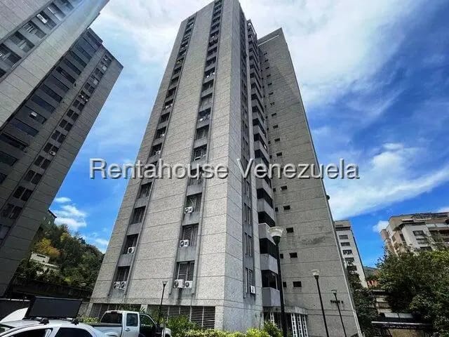 Bello y Amplio Apartamento En Venta La Boyera, Caracas
