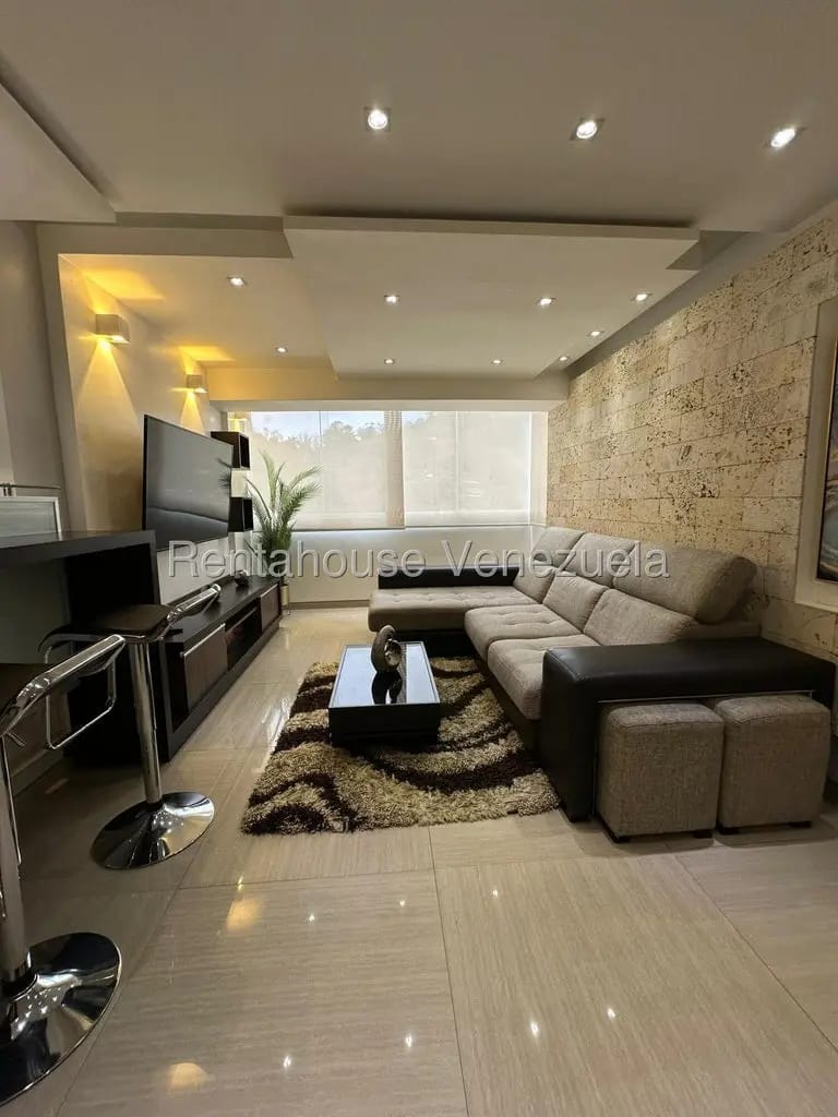 Bello y Amplio Apartamento En Venta La Boyera, Caracas - 18