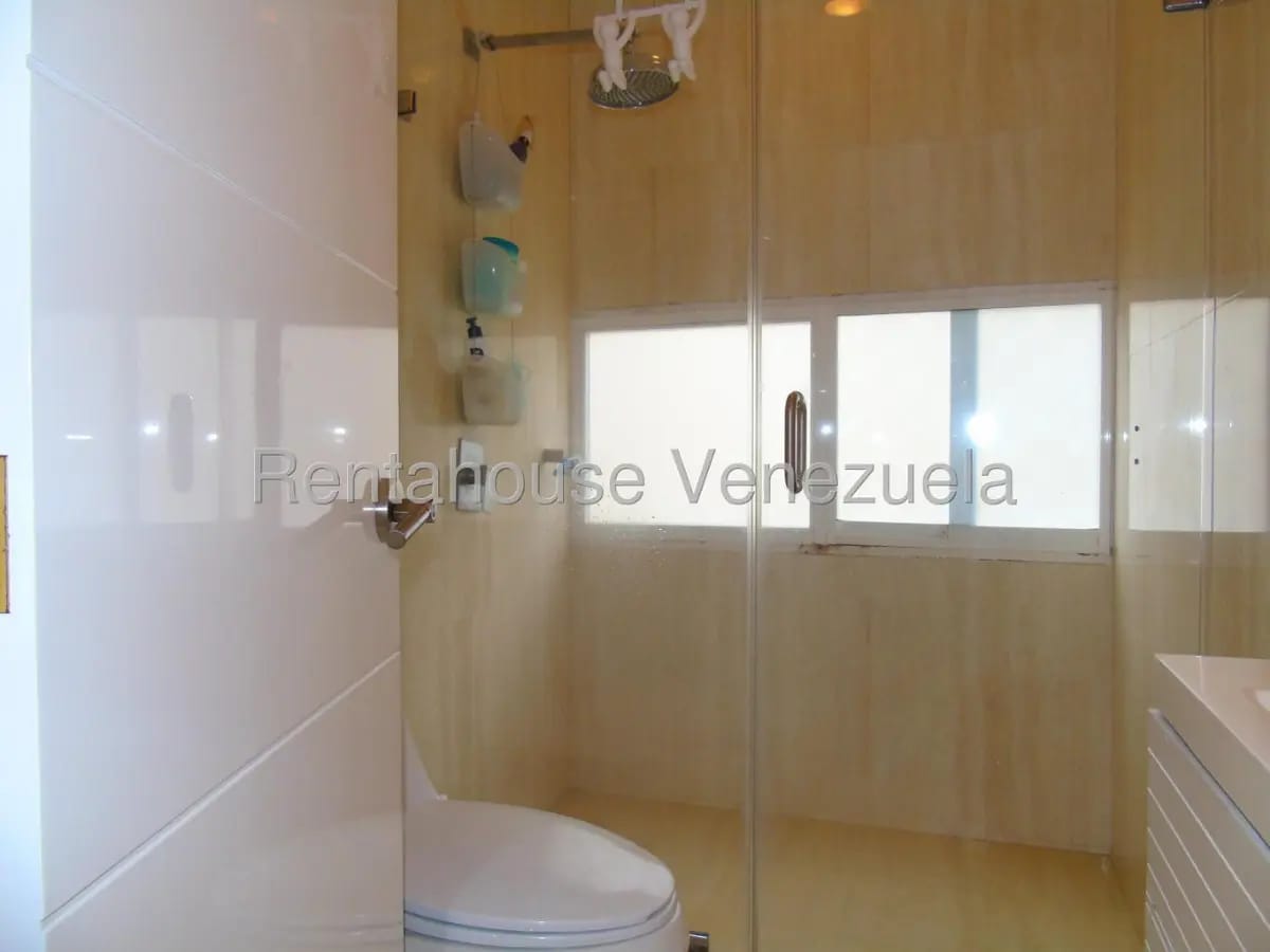 Bello y Amplio Apartamento En Venta Alta Florida, Caracas - 17
