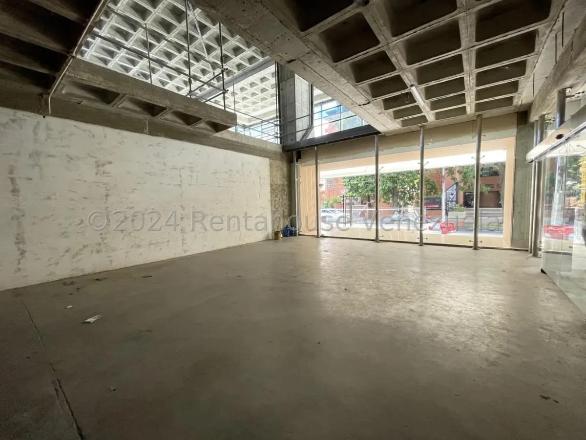 Excelente y Amplio Local Comercial a Estrenar en Venta LAs Mercedes, Caracas - 6