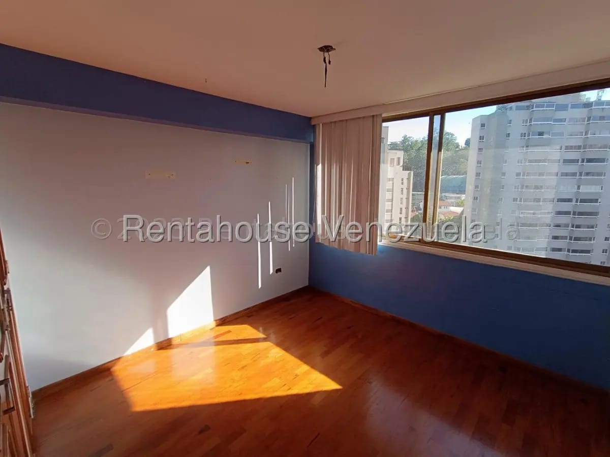 Amplio Apartamento en venta Los Naranjos del Cafetal, Caracas - 6