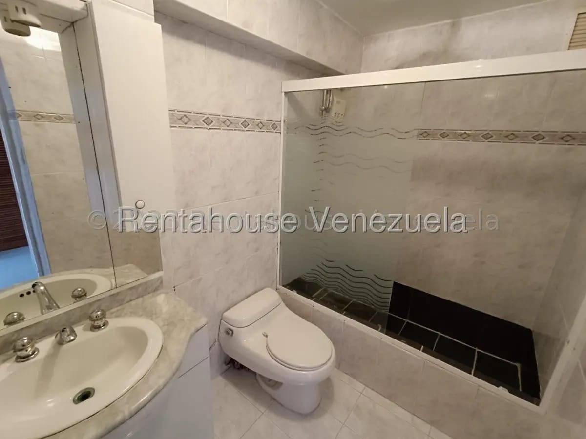 Amplio Apartamento en venta Los Naranjos del Cafetal, Caracas - 8