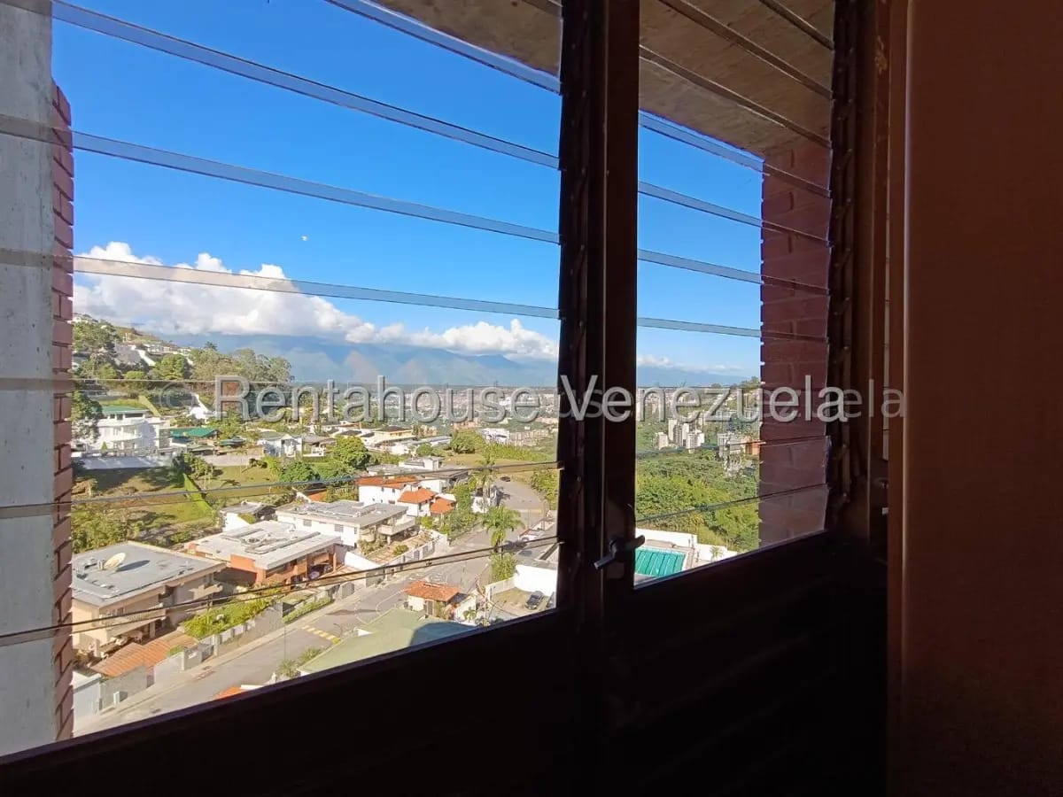 Amplio Apartamento en venta Los Naranjos del Cafetal, Caracas - 13