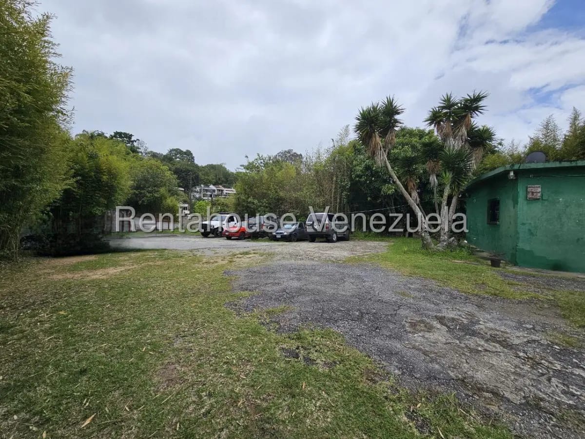 Exclusivo Terreno En Venta Urb. Alto Hatillo, Caracas. Precio de Oportunidad Zona Priviligiada - 6