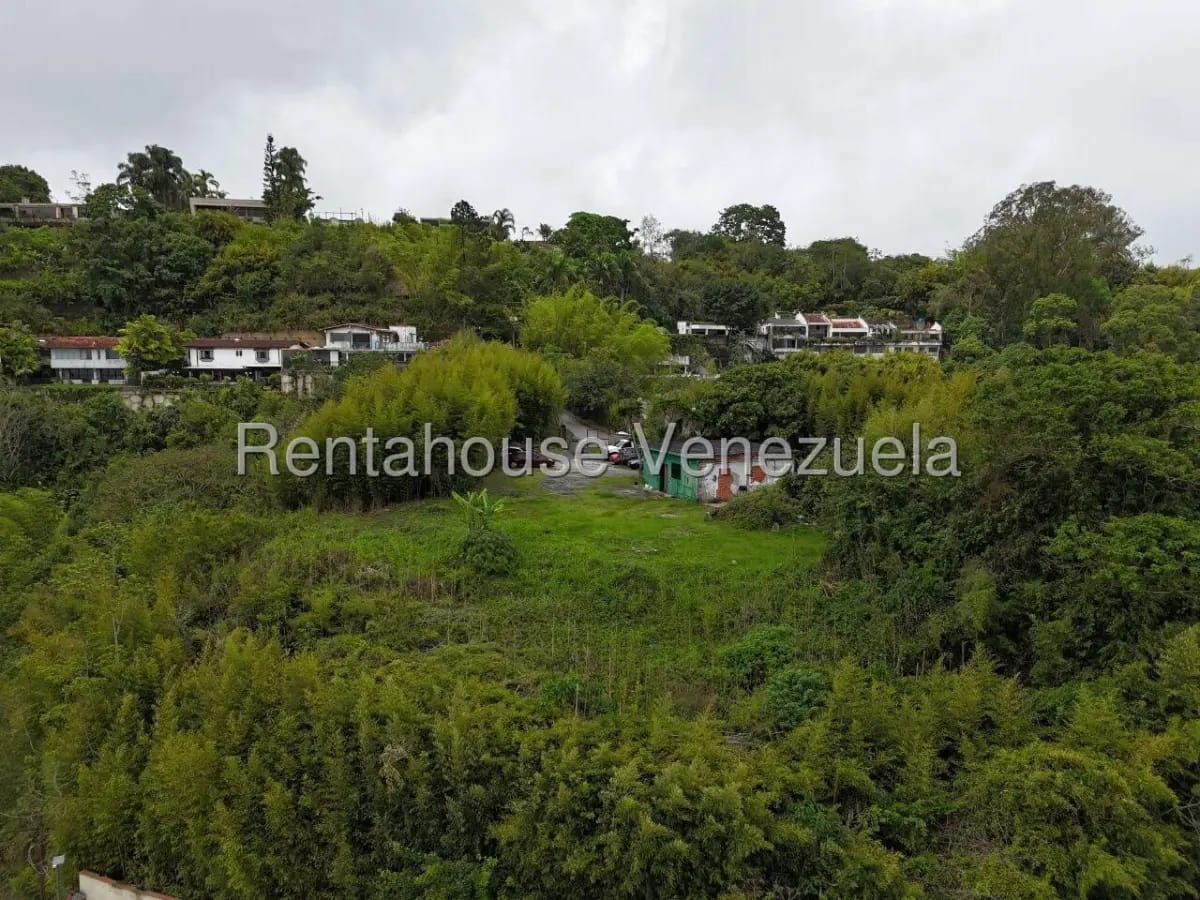 Exclusivo Terreno En Venta Urb. Alto Hatillo, Caracas. Precio de Oportunidad Zona Priviligiada - 16