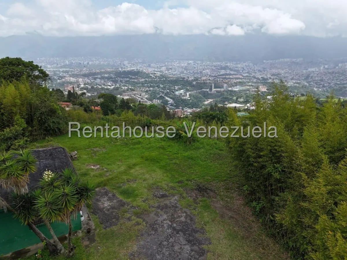 Exclusivo Terreno En Venta Urb. Alto Hatillo, Caracas. Precio de Oportunidad Zona Priviligiada - 17