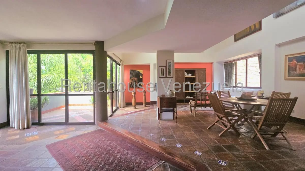 Bello y Amplio Apartamento Tipo PH en Venta San Roman, Caracas. Calle Privado - 6