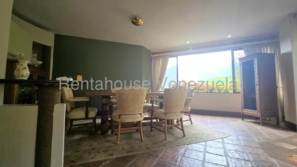 Bello y Amplio Apartamento Tipo PH en Venta San Roman, Caracas. Calle Privado - 9