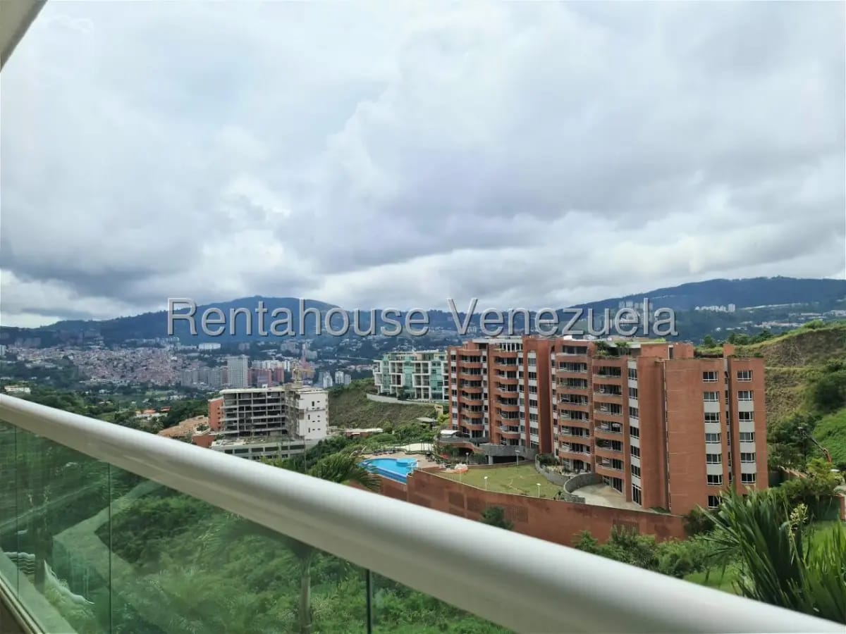 Extraordenario Apartamento a Estrenar En Venta, Mirador de Los Campitos / Valle Arriba - 4