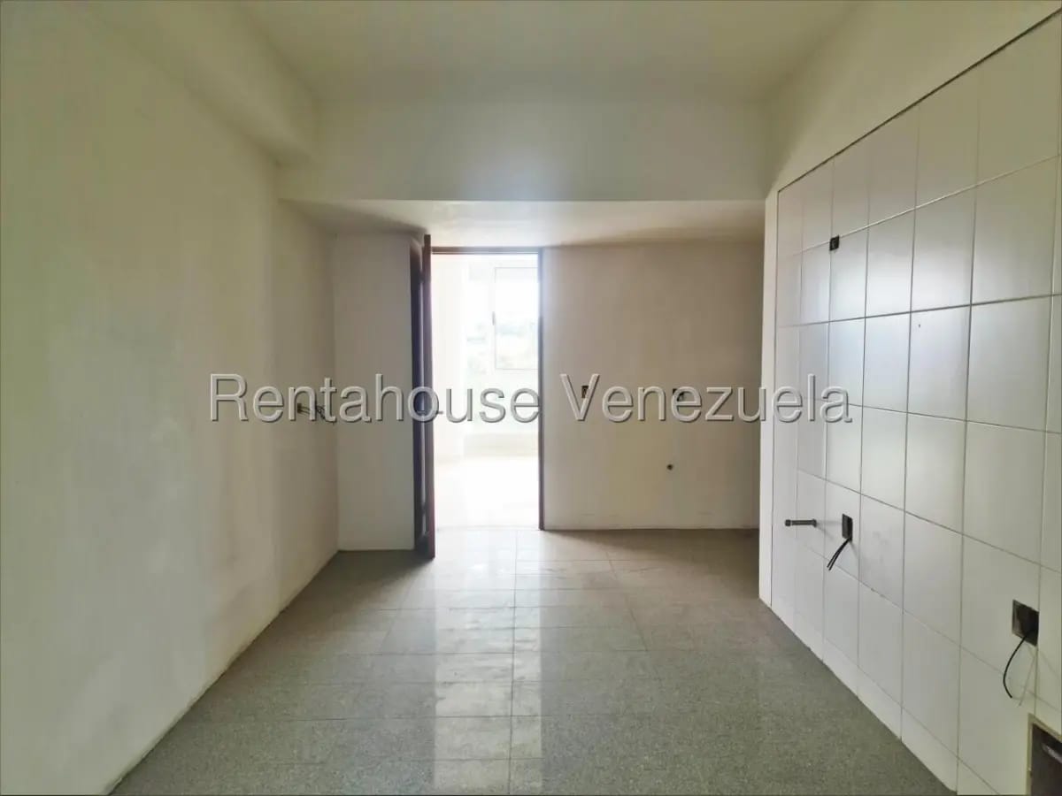 Extraordenario Apartamento a Estrenar En Venta, Mirador de Los Campitos / Valle Arriba - 8