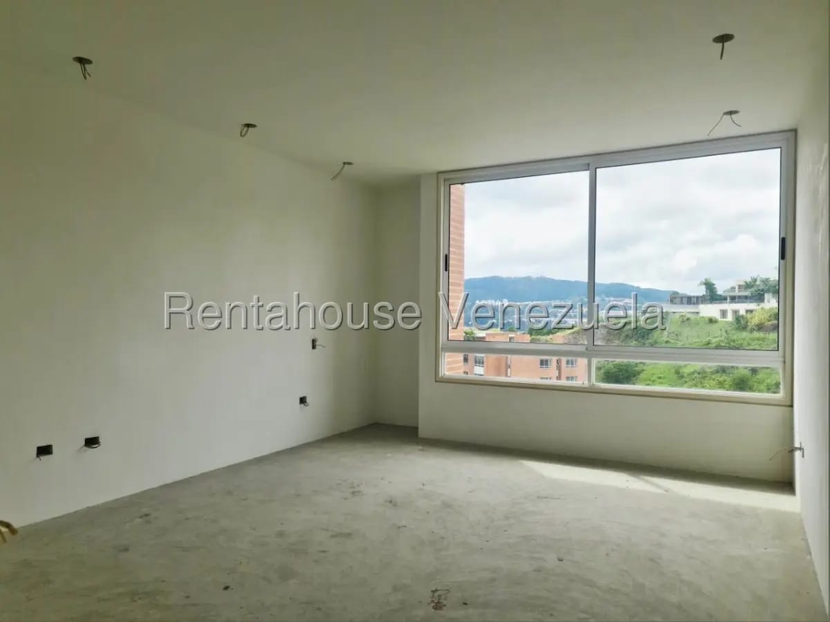 Extraordenario Apartamento a Estrenar En Venta, Mirador de Los Campitos / Valle Arriba - 11