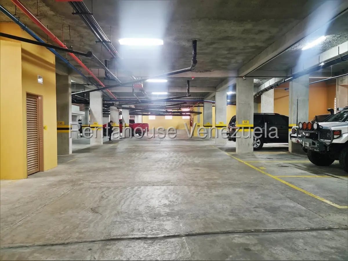 Extraordenario Apartamento a Estrenar En Venta, Mirador de Los Campitos / Valle Arriba - 18