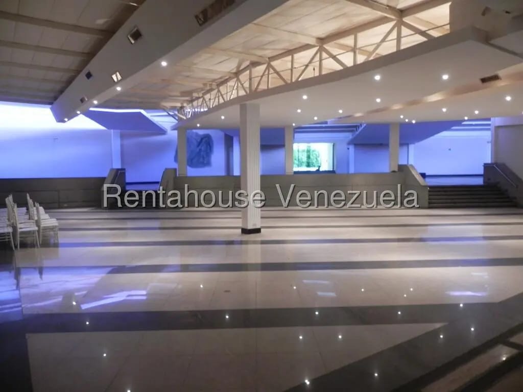 Extraordinaria Agencia de Festejo En Venta San Bernardino, Caracas - 2