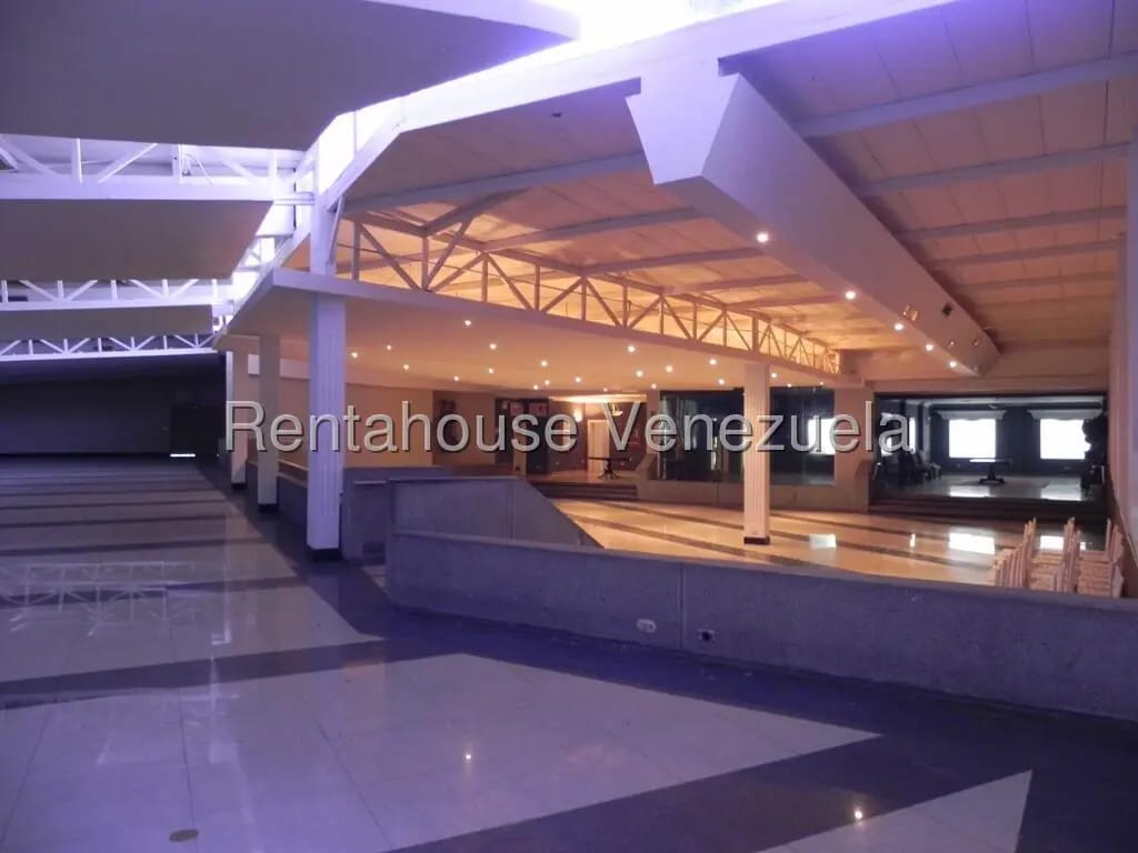 Extraordinaria Agencia de Festejo En Venta San Bernardino, Caracas - 5