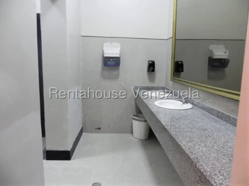 Extraordinaria Agencia de Festejo En Venta San Bernardino, Caracas - 14