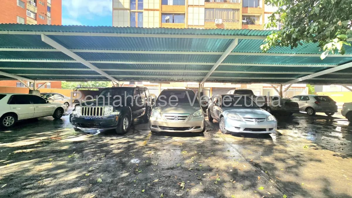 Excelente y Cómodo Apartamento en Venta Santa Paula, Caracas - 14