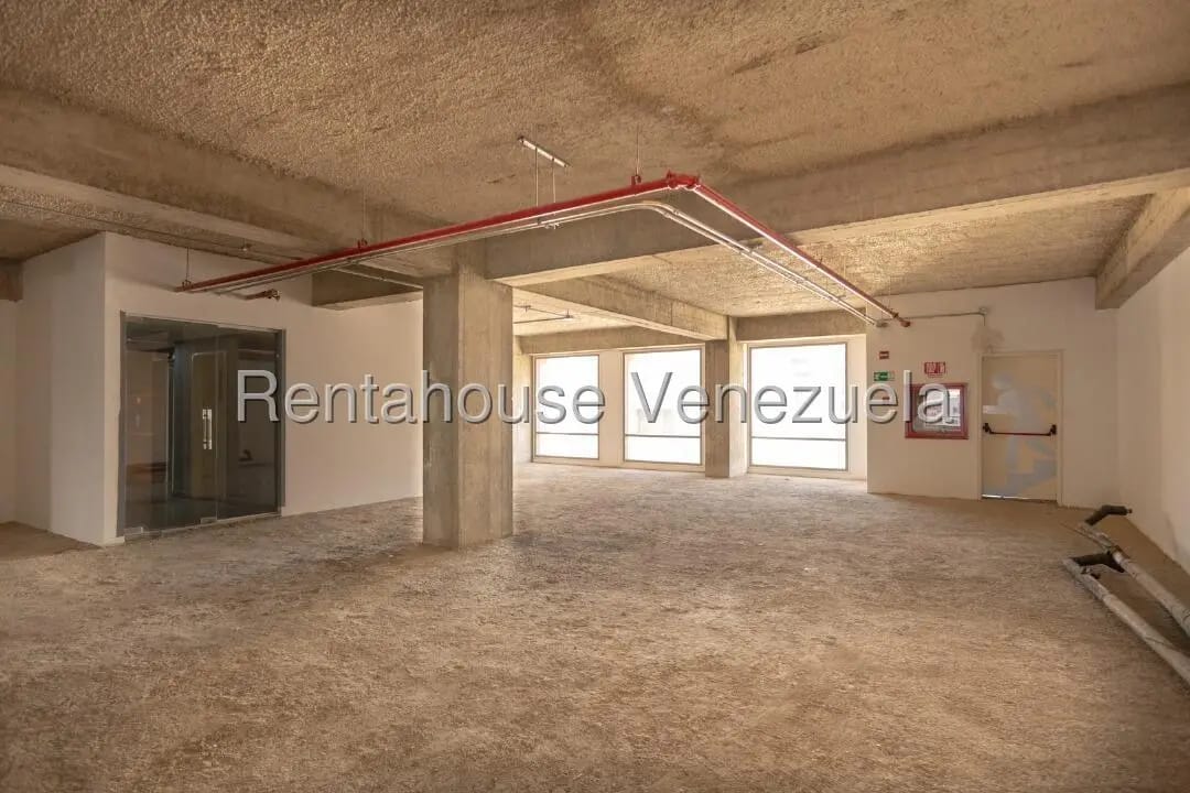 Gran Oficina En Torre Corporativa En Aquiler a Estrenar en El Corazón de Chacao - 7
