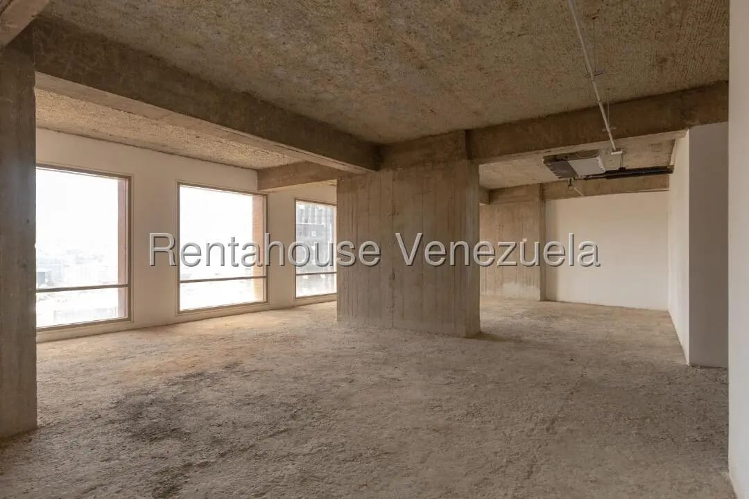 Gran Oficina En Torre Corporativa En Aquiler a Estrenar en El Corazón de Chacao - 8