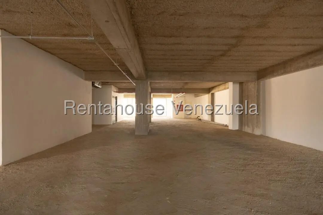 Gran Oficina En Torre Corporativa En Aquiler a Estrenar en El Corazón de Chacao - 16