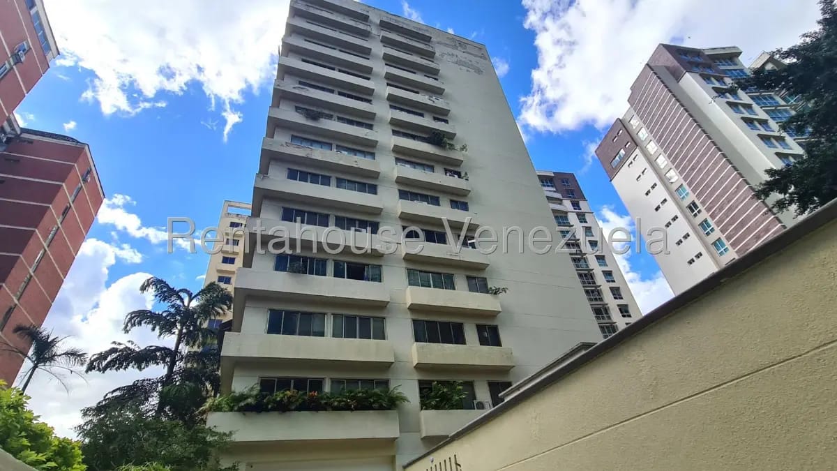 Excelente Apartamento En Alquiler Campo Alegre, Caracas