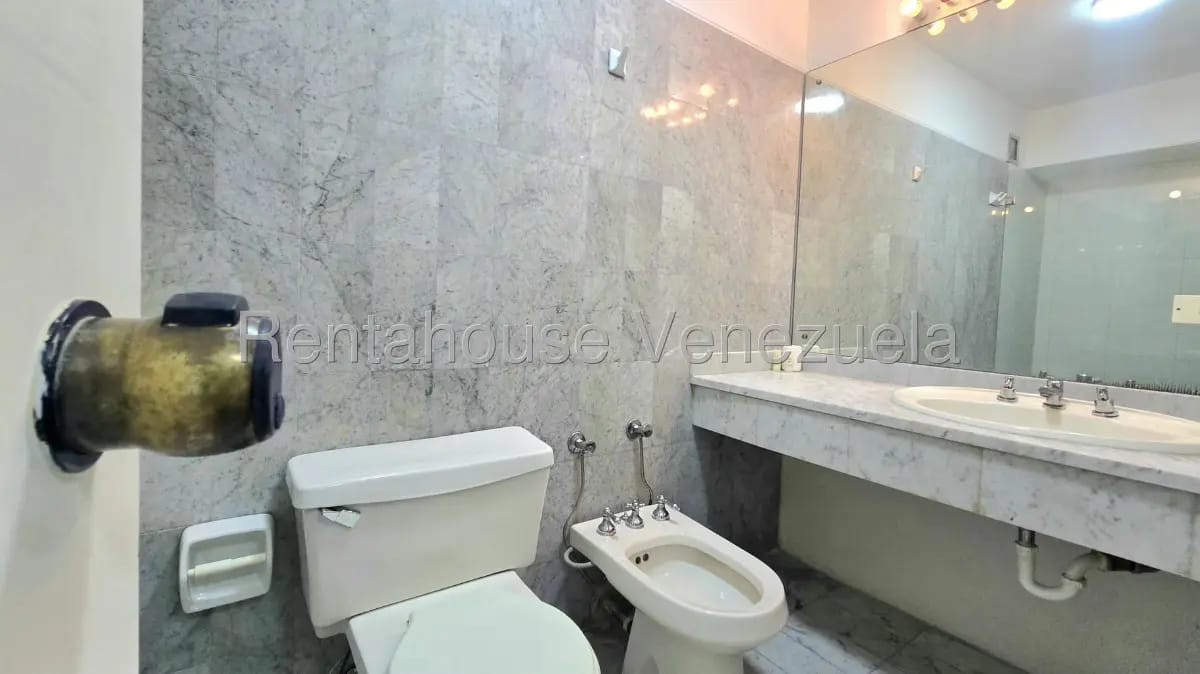 Excelente Apartamento En Alquiler Campo Alegre, Caracas - 10