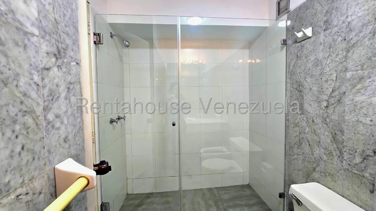 Excelente Apartamento En Alquiler Campo Alegre, Caracas - 11