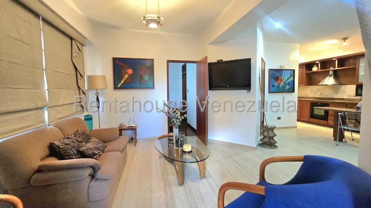 Lindo y Cómodo Apartamento en Alquiler Campo Alegre, Caracas - 4