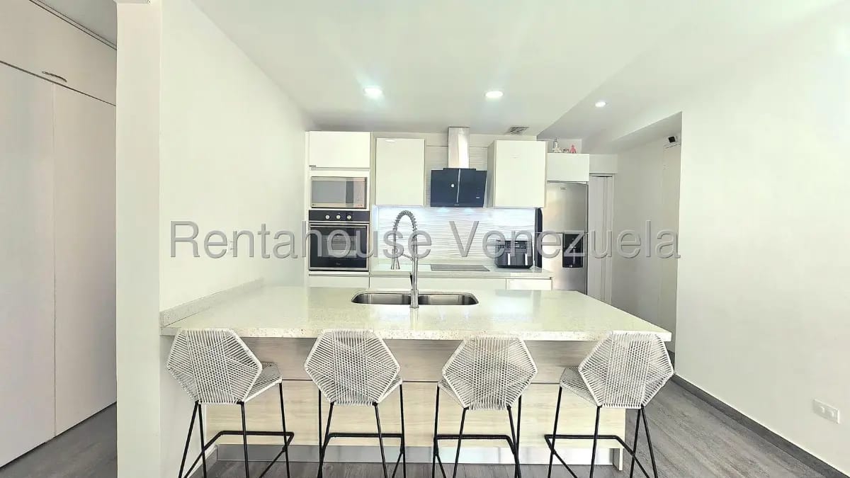 Lindo y Cómodo Apartamento En Venta Santa Fe Sur, Caracas - 7