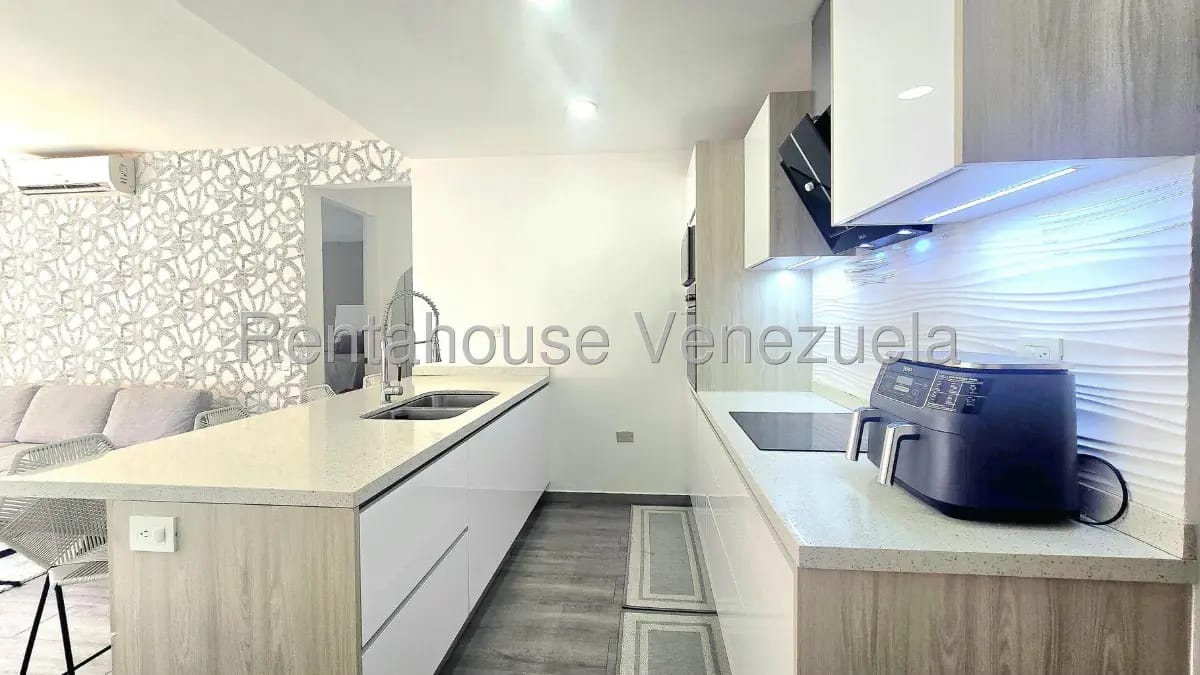 Lindo y Cómodo Apartamento En Venta Santa Fe Sur, Caracas - 8