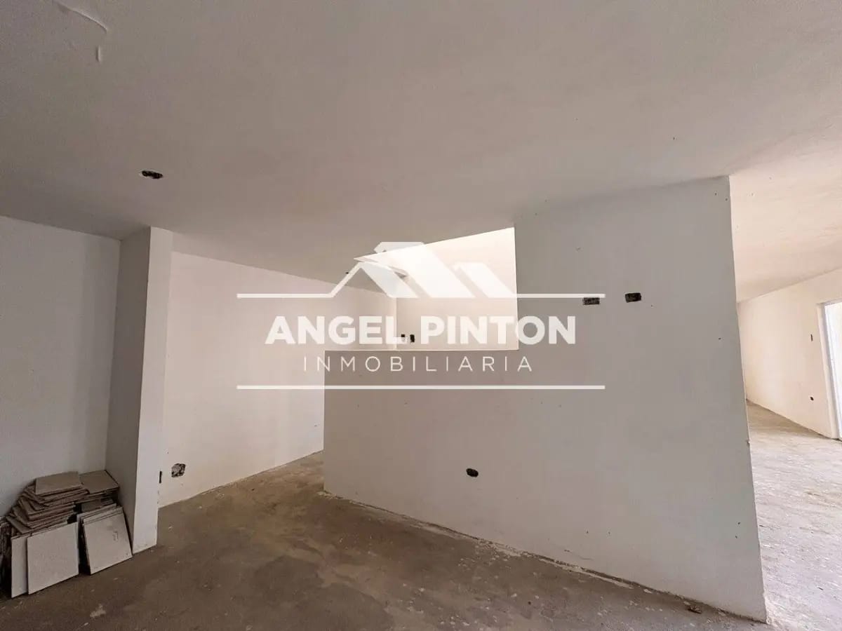 CASA EN VENTA LA CREOLE VILLA ASISIS MARACAIBO VENEZUELA API 9417 - 7