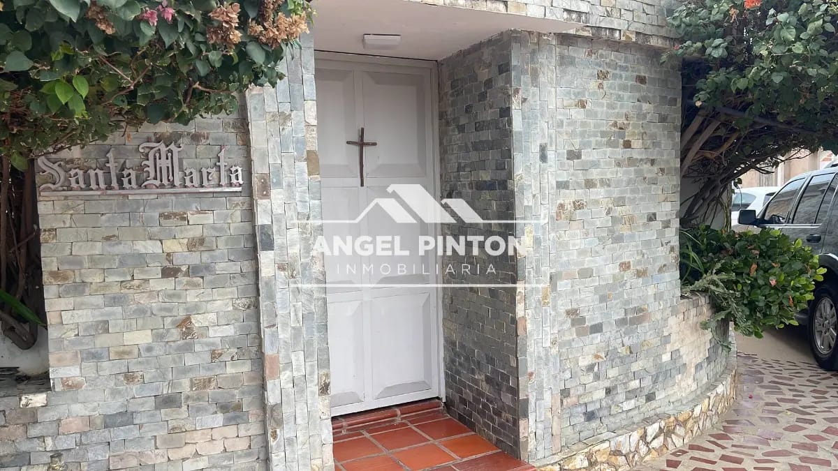 CASA VENTA FUNDACIÓN MENDOZA MARACAIBO VENEZUELA API9058 - 7