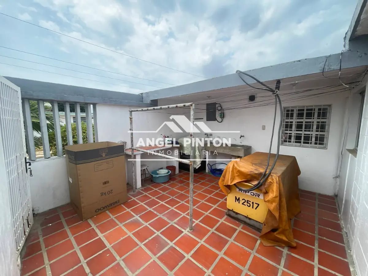 CASA VENTA FUNDACIÓN MENDOZA MARACAIBO VENEZUELA API9058 - 14